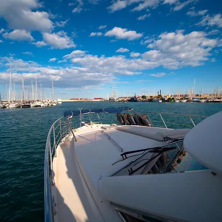 Bateau-hôtel Master&commander