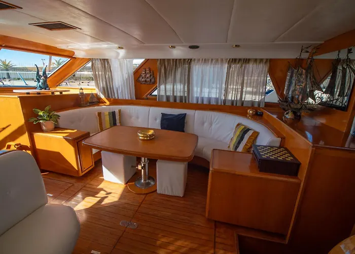 Master&commander Botel *